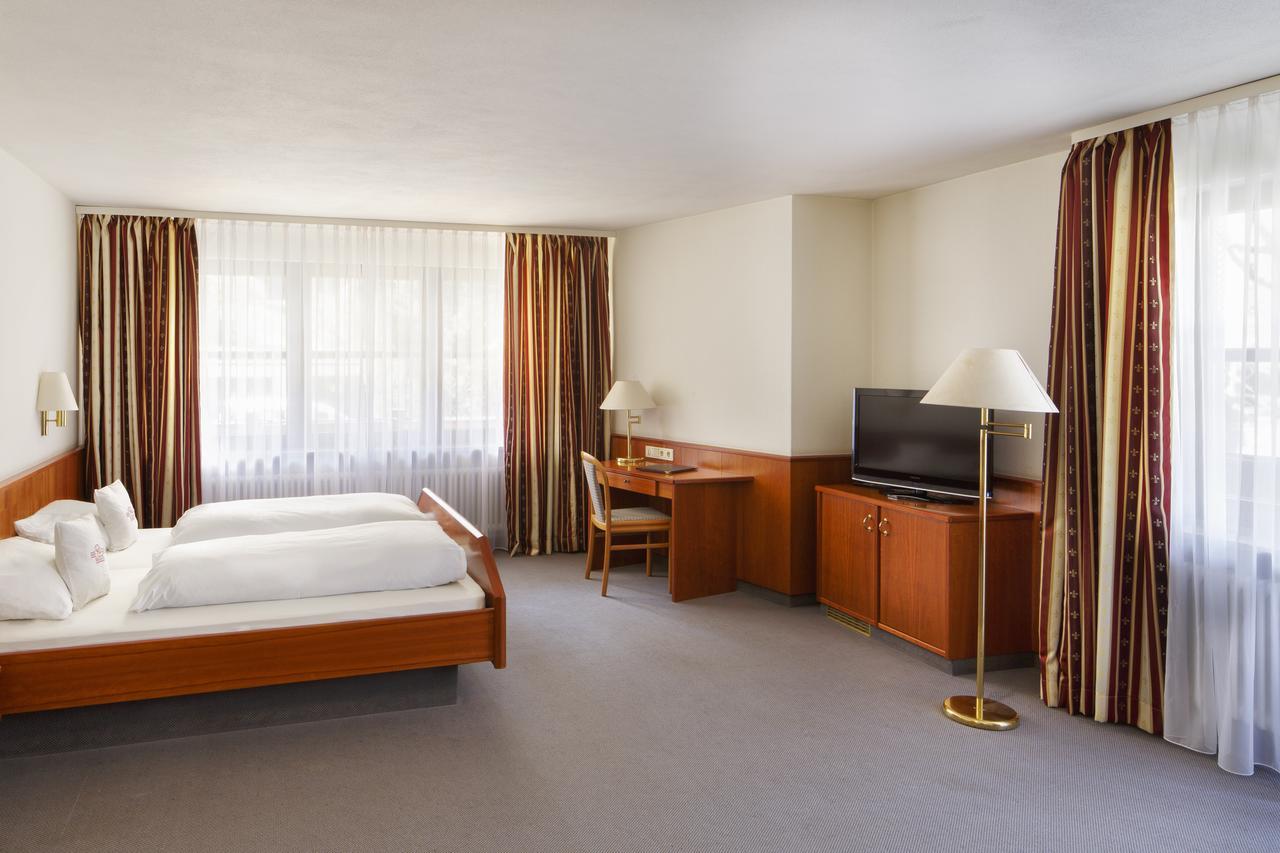 Invite Hotel Loewen Freiburg Екстер'єр фото